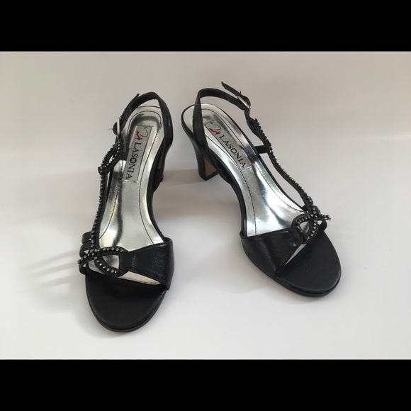 Vintage Heels - Picture 2 of 3